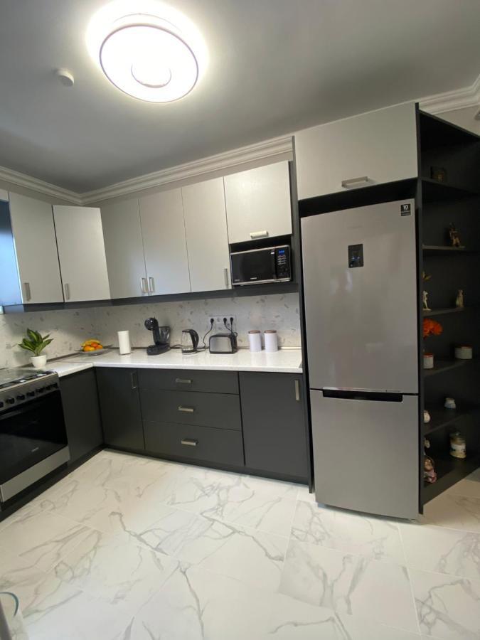 Oliaparman Apartment Eger Luaran gambar